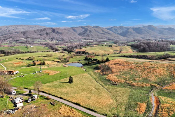 $144,500 | 356 Laws Road, Unit 5R, Limestone, TN 37681