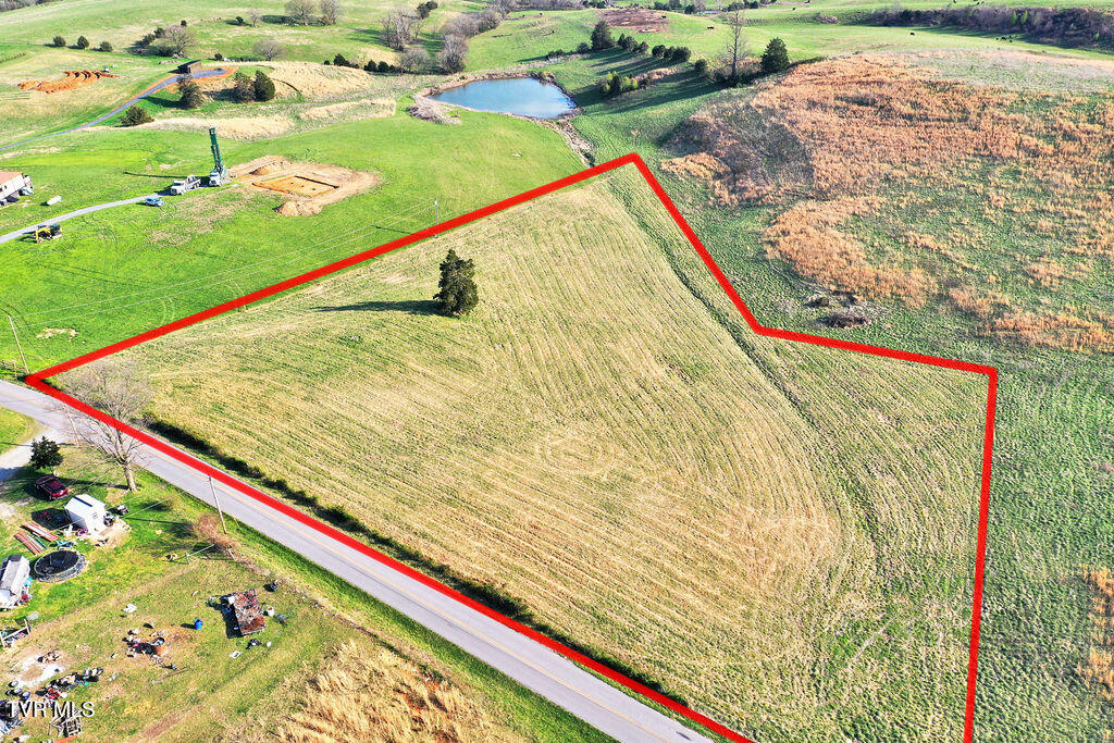 356 Laws Road, Unit 5R Limestone, TN 37681 - Photo 3 of 12 DJI_0961.