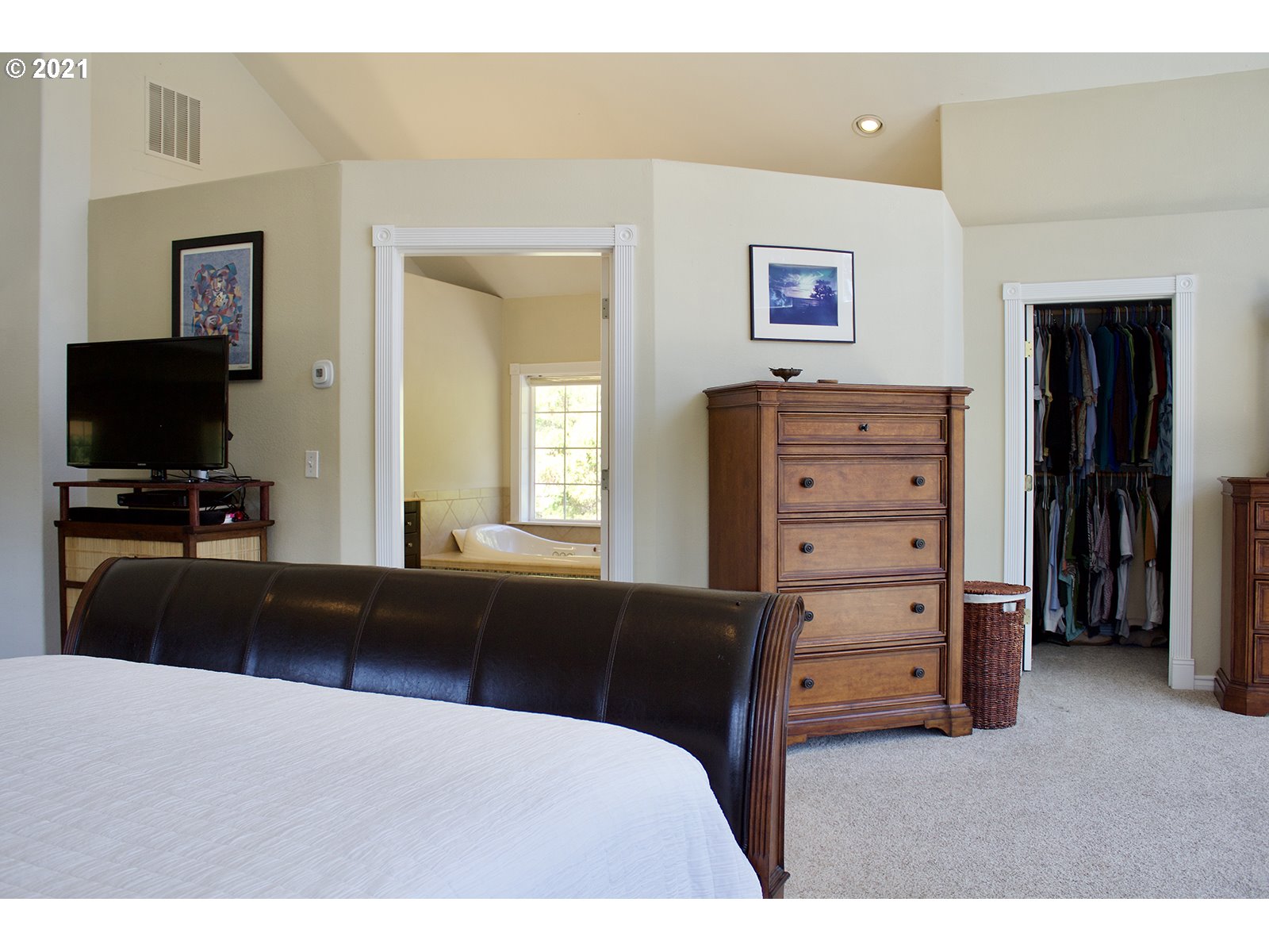 85155 Peaceful Valley Road Eugene, OR 97405 - Photo 13 of 32 Gallery Image 13