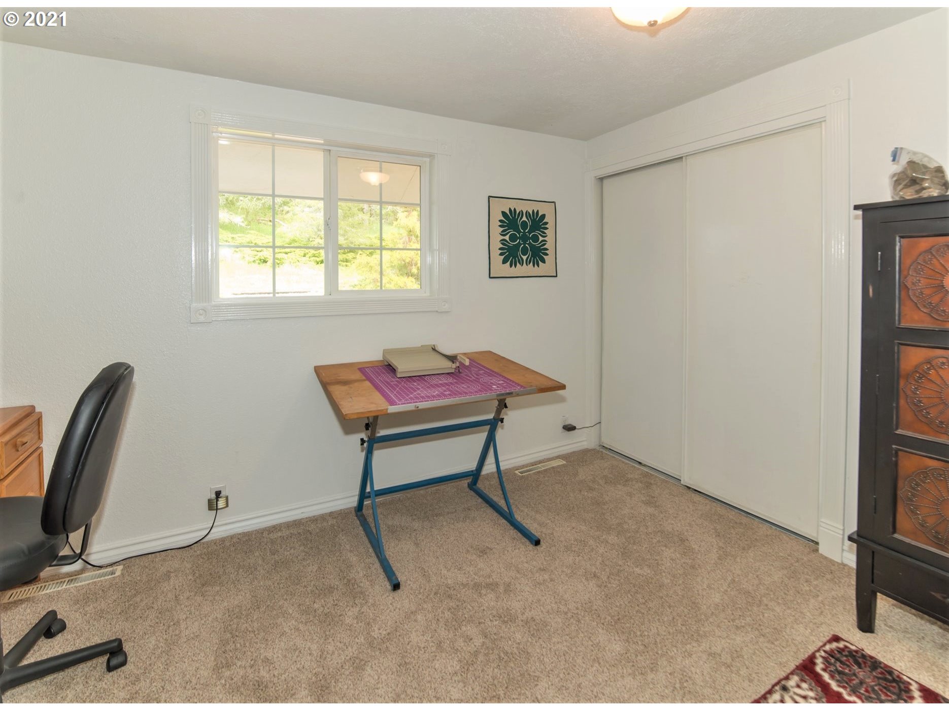85155 Peaceful Valley Road Eugene, OR 97405 - Photo 18 of 32 Gallery Image 18