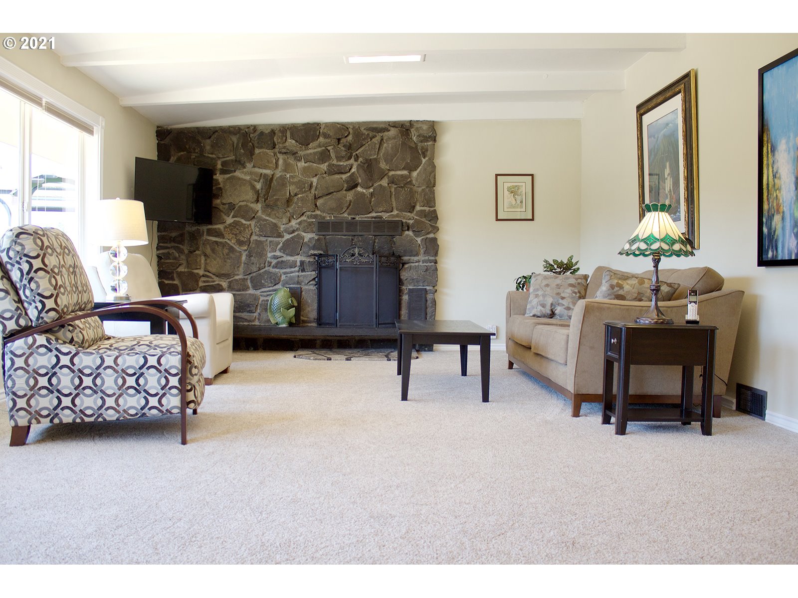85155 Peaceful Valley Road Eugene, OR 97405 - Photo 10 of 32 Gallery Image 10