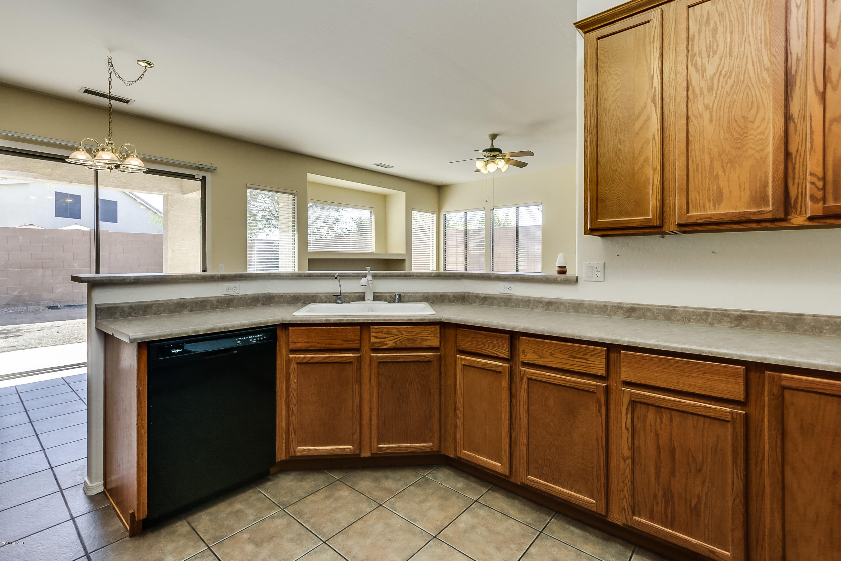 11225 West Monte Vista Road Avondale, AZ 85392 - Photo 20 of 53 Monte Vista-020