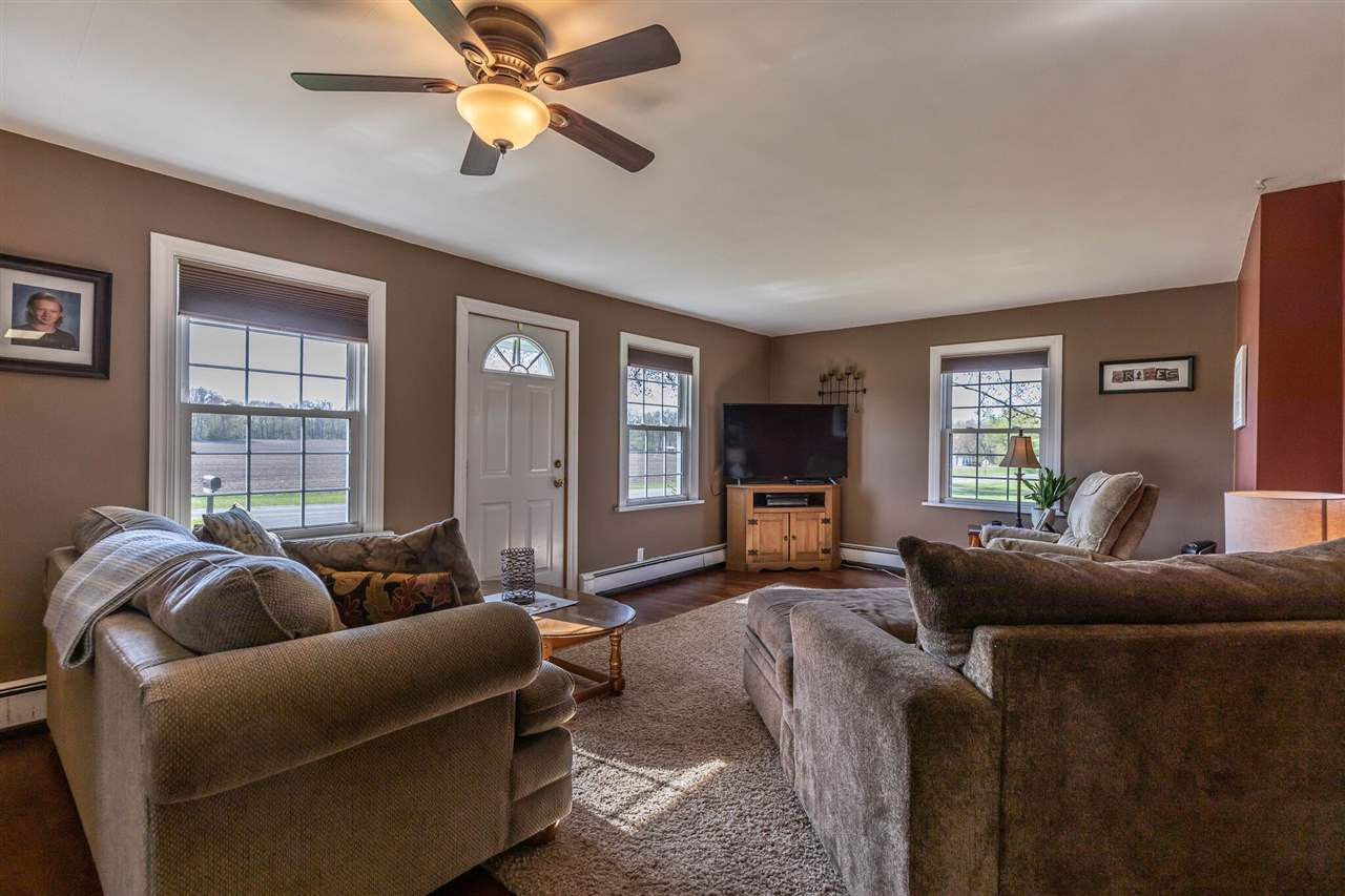 9485 Kinch Road Jackson, MI 49201 - Photo 5 of 39 Photo 5