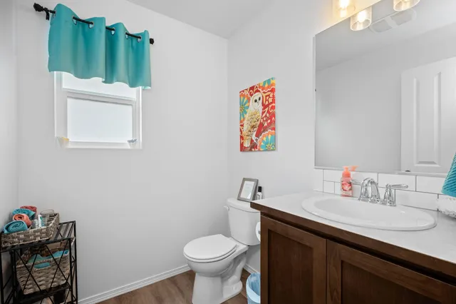 $450,000 | 18224 Selkirk Estates Road, Greenacres, WA 99016