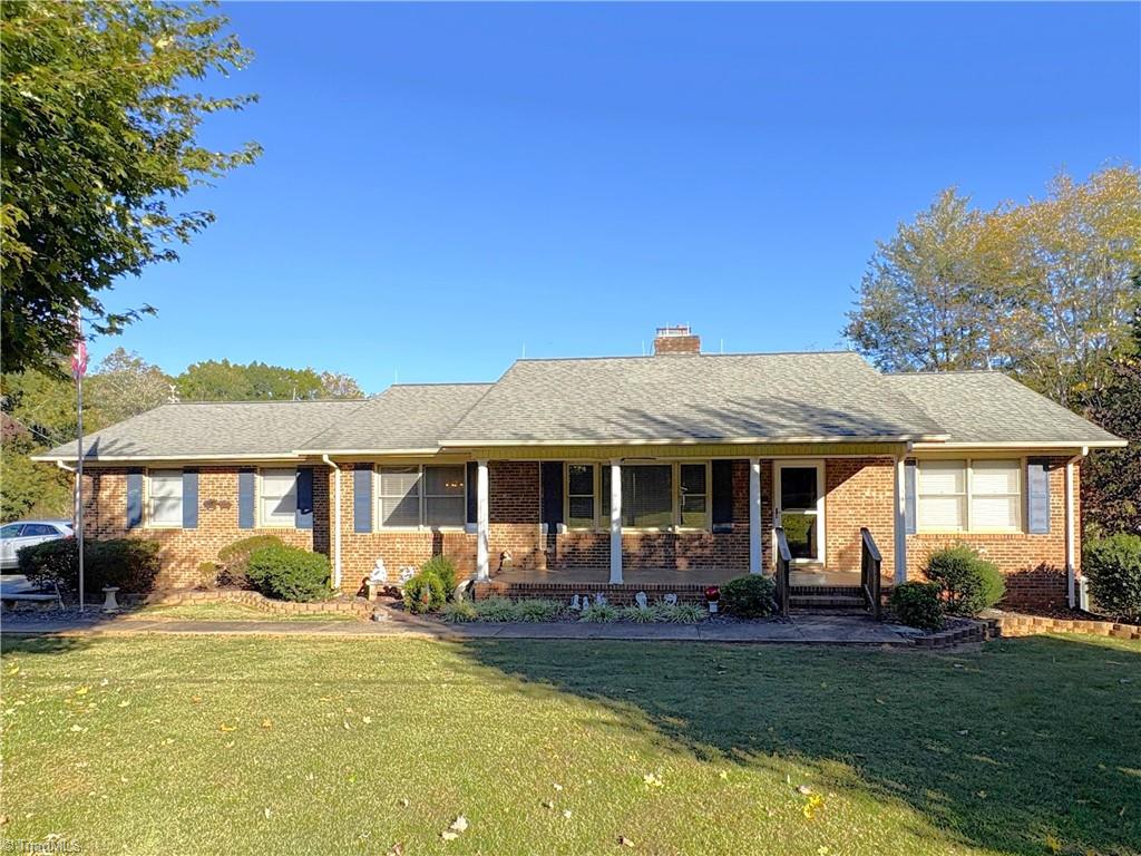 613 Barker Road Summerfield, NC 27358 - Photo 1 of 50