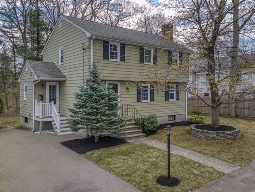 31 Martin Road Reading, MA 01867 - Photo 1 of 28 Gallery Image 1