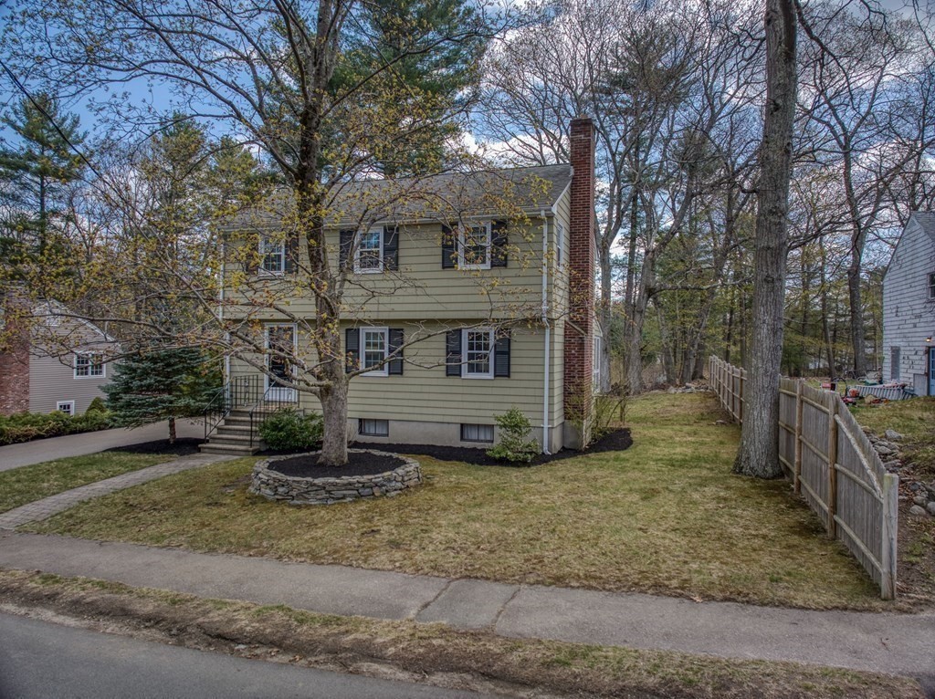 31 Martin Road Reading, MA 01867 - Photo 25 of 28 Gallery Image 25