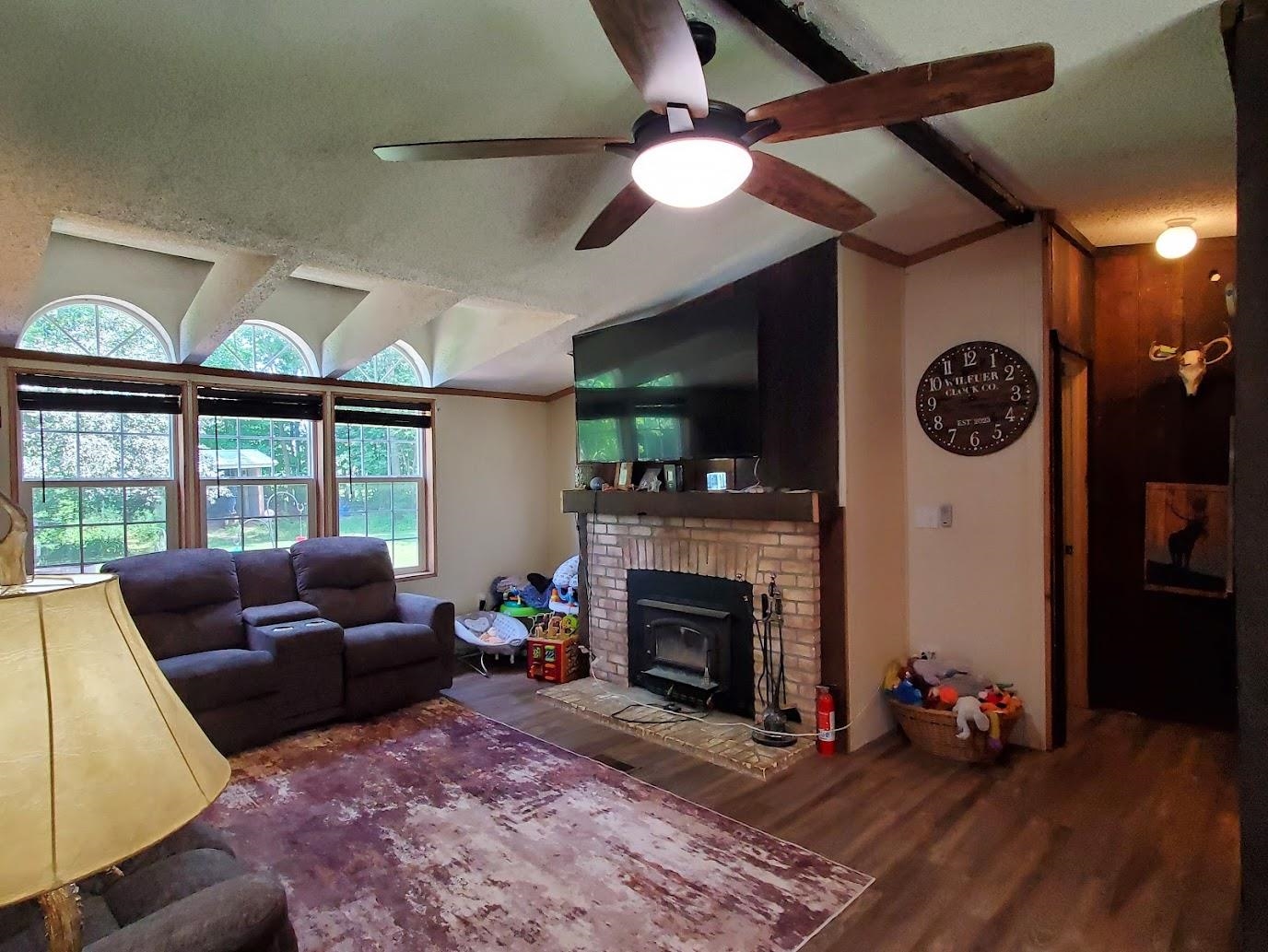 W8297 County Rd I Clintonville, WI 54929 - Photo 9 of 50