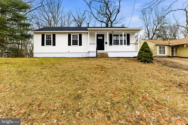 $349,900 | 16 East Woodburn Avenue, Pine Hill, NJ 08021