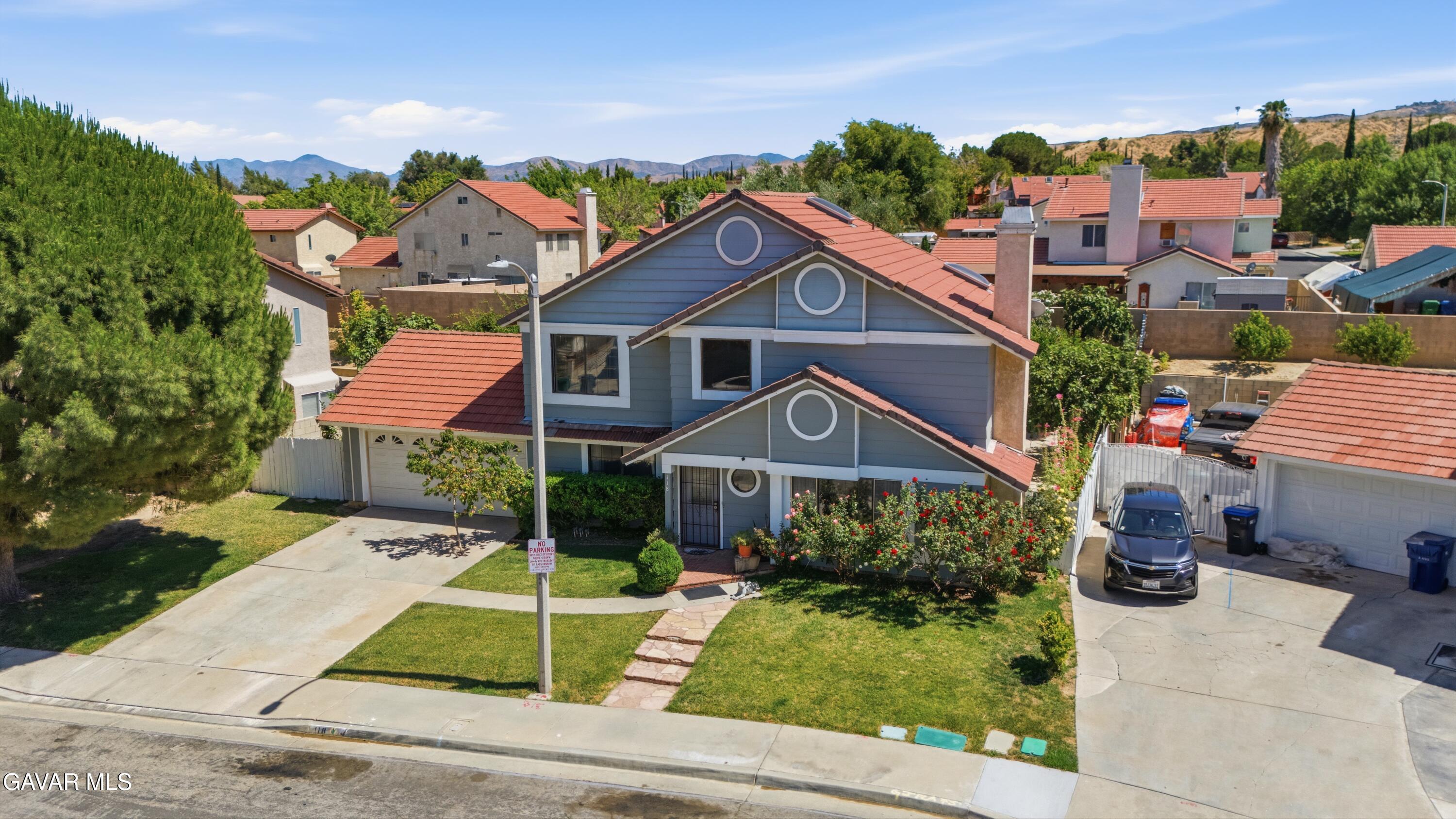 118 East Ave R-3 Palmdale, CA 93550 - Photo 1 of 29 DJI_20260610150448_0156_D