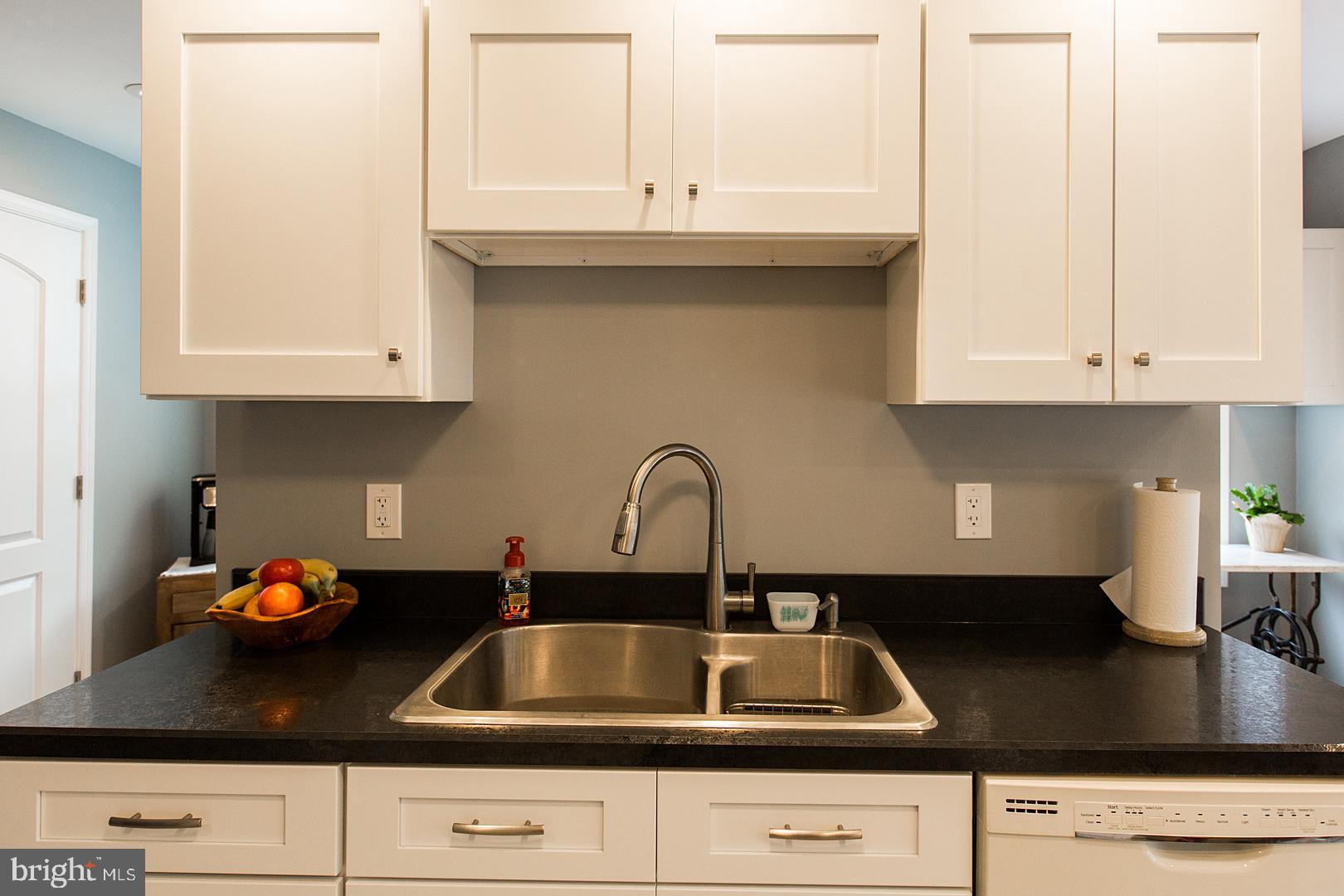 419 North Spring Street Middletown, PA 17057 - Photo 11 of 67 Gallery Image 11