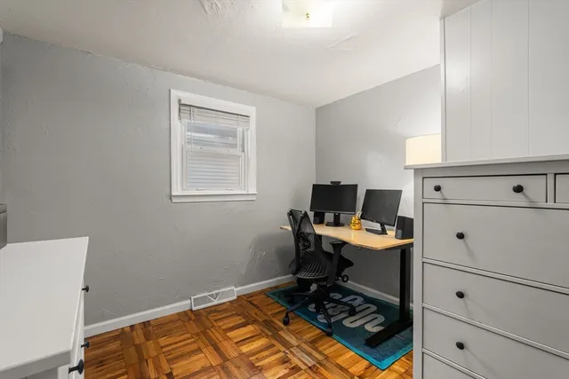 $549,000 | 38 Newport Road, Hull, MA 02045