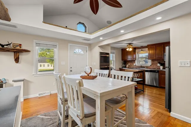 $549,000 | 38 Newport Road, Hull, MA 02045