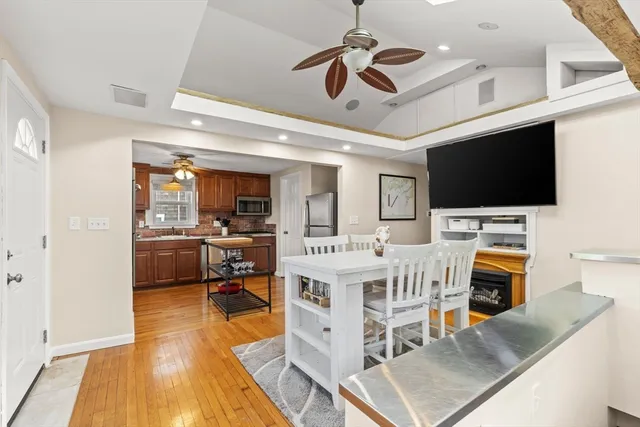 $549,000 | 38 Newport Road, Hull, MA 02045