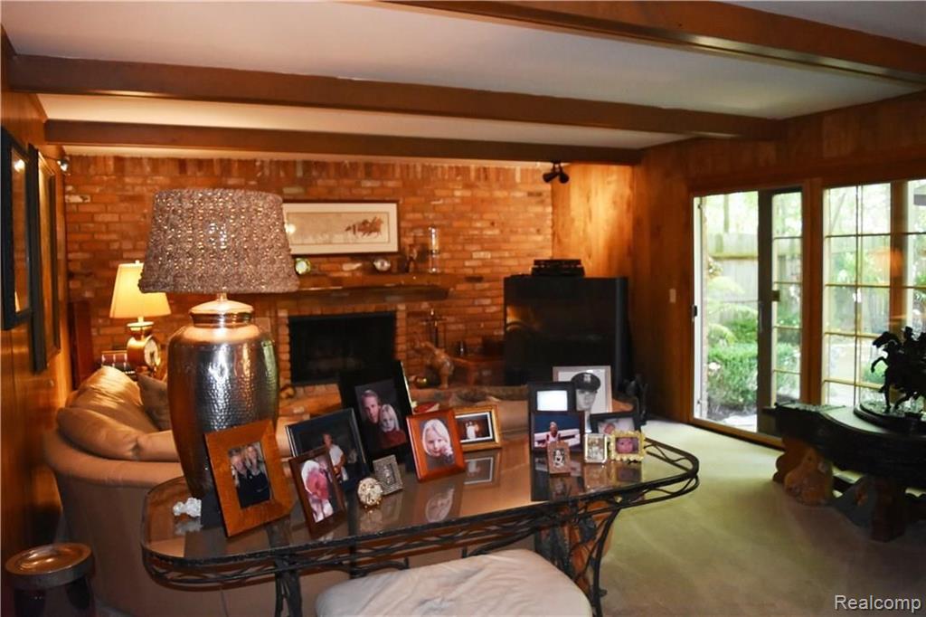 31505 Waltham Road Beverly Hills, MI 48025 - Photo 19 of 45