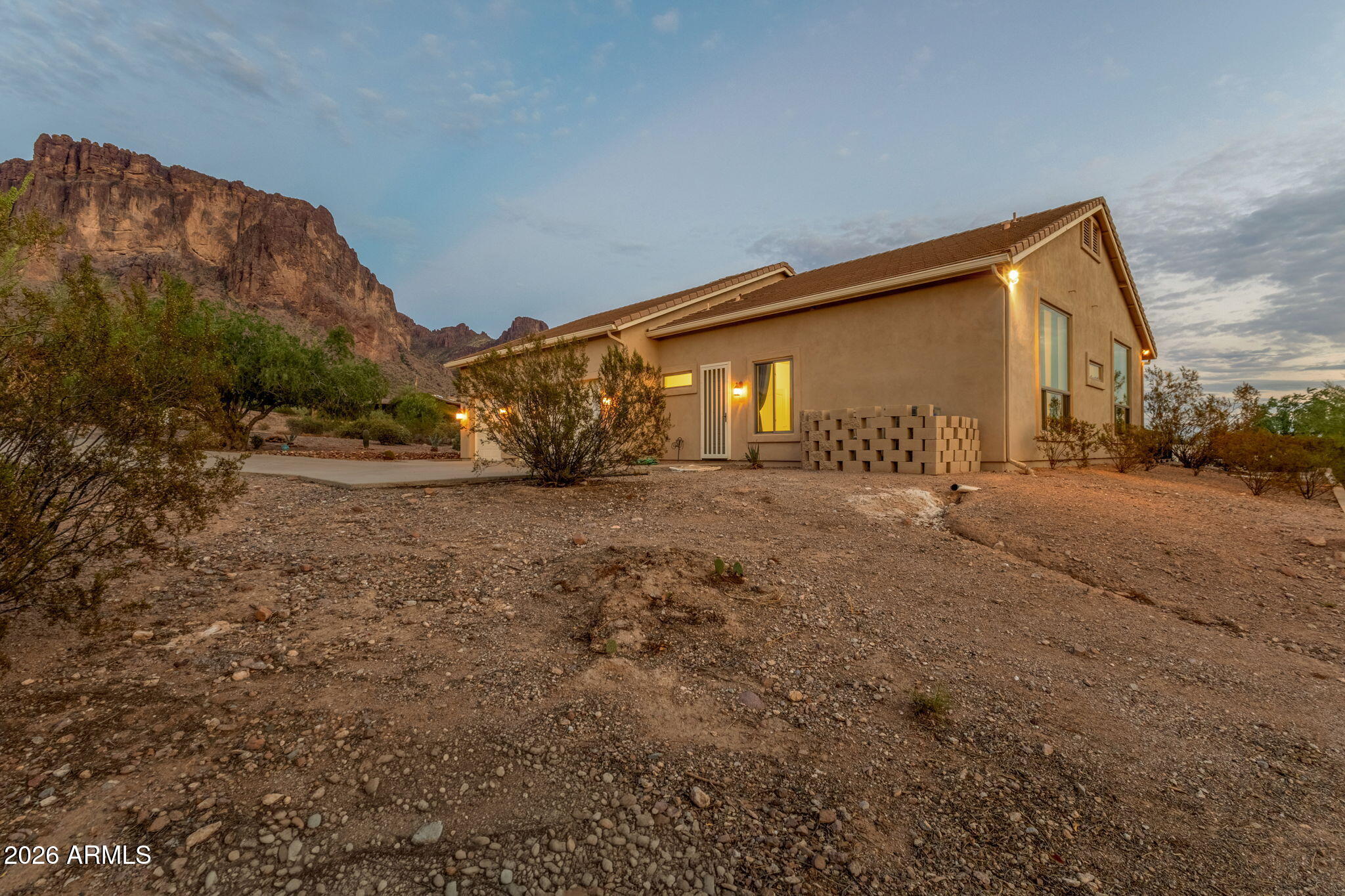 2564 North Charlebois Road Apache Junction, AZ 85119 - Photo 133 of 154 Superstition Mountain Views!