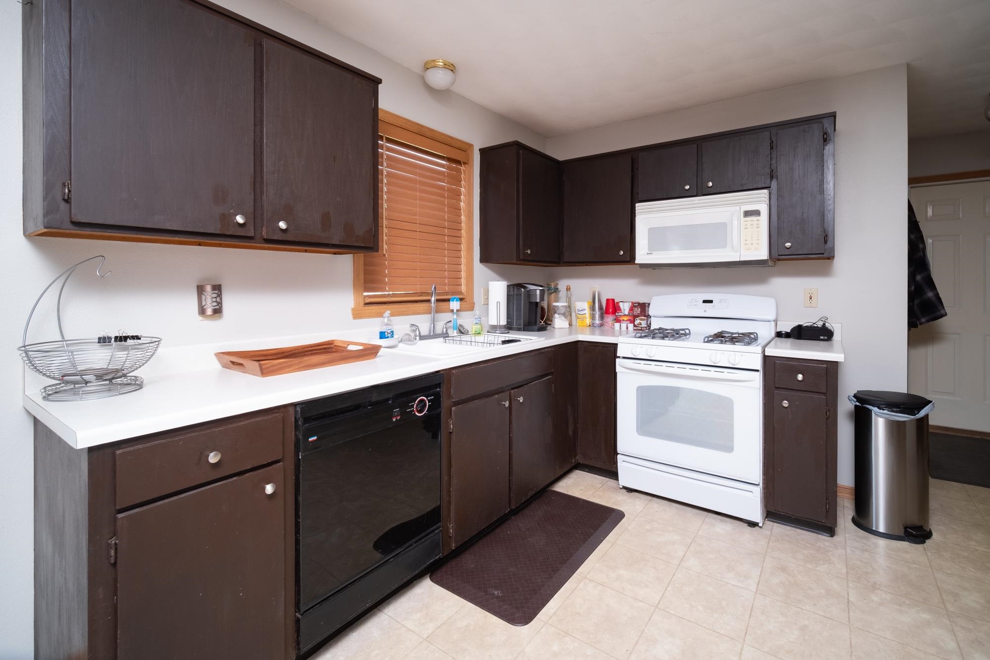 814 7 Hickory Road Byron, IL 61010 - Photo 3 of 24 Gallery Image 3