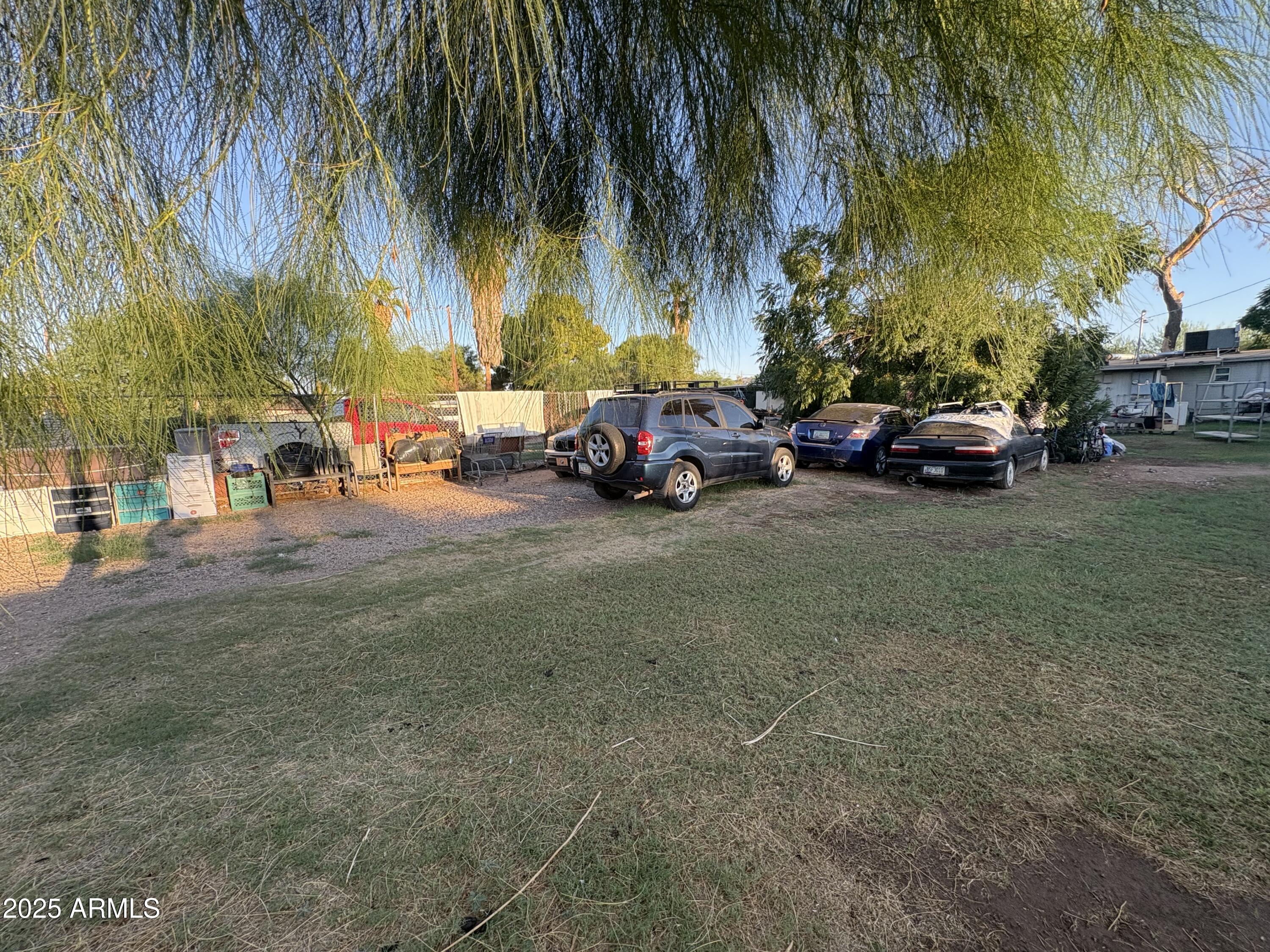 1548 West Roeser Road Phoenix, AZ 85041 - Photo 17 of 18 5 Back Y.