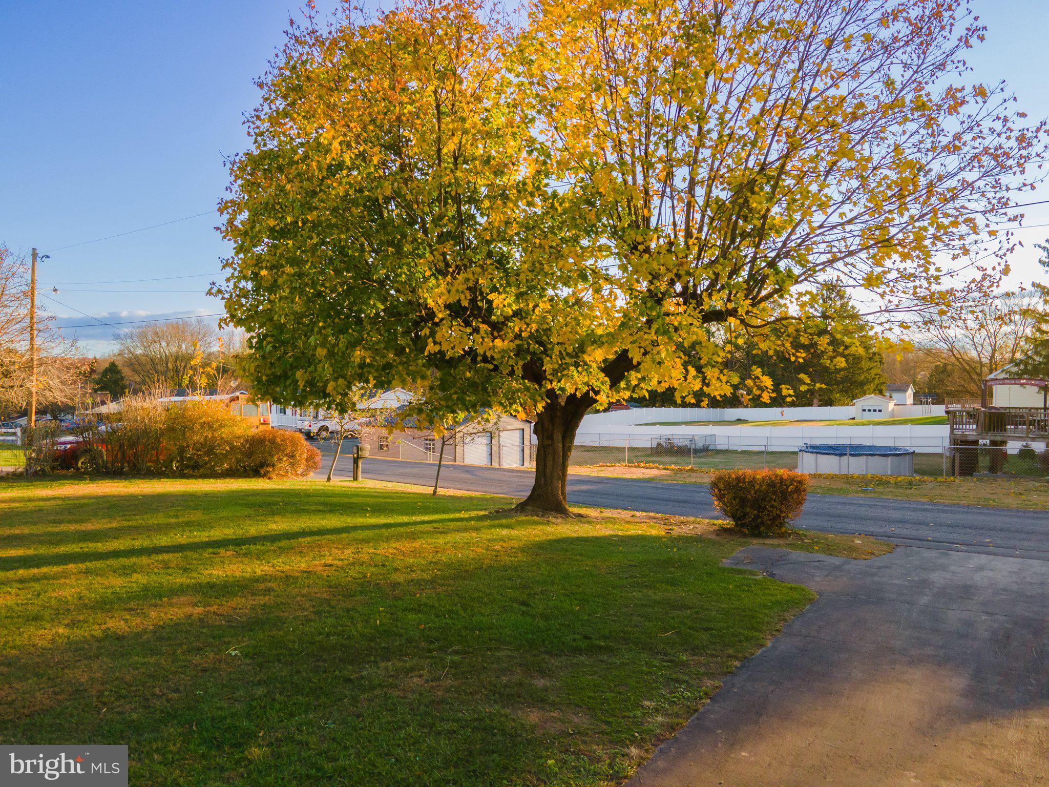 1183 Shepherdstown Road Martinsburg, WV 25404 - Photo 7 of 46