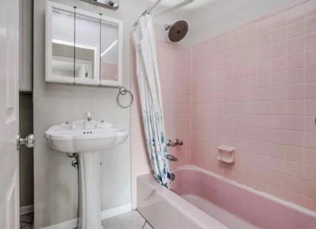 $2,000 | 27 Marie Drive, Gretna, LA 70053