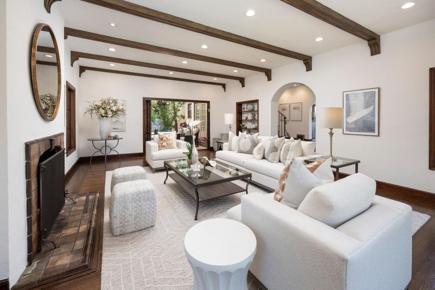 973 Baileyana Road Hillsborough, CA 94010 - Photo 13 of 56