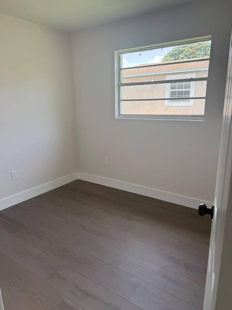 720 Rickey Jackson Boulevard Pahokee, FL 33476 - Photo 16 of 24 WhatsApp Image 2026-07-09 at 3.02.00 PM