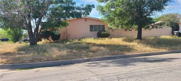 $299,777 | 2051 Sweetbrier Street, Palmdale, CA 93550