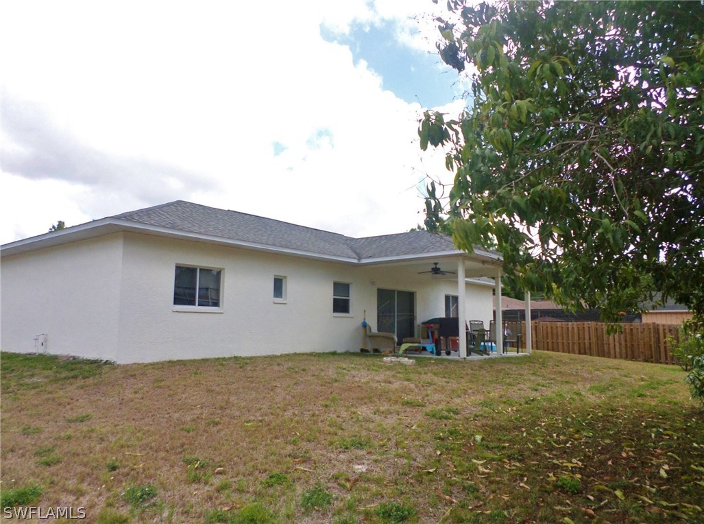 9208 Shaddock Road East Fort Myers, FL 33967 - Photo 17 of 19 Gallery Image 17