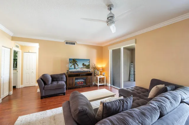 $3,700 | 3107 Renaissance Way, Boynton Beach, FL 33426