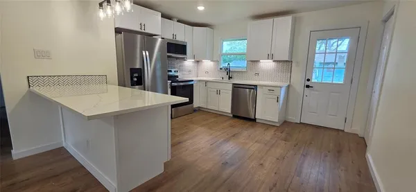 $2,300 | 2814 Housley Drive, Dallas, TX 75228