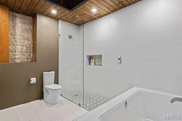 $364,000 | 703 North 13th Street, Unit 307, St. Louis, MO 63103