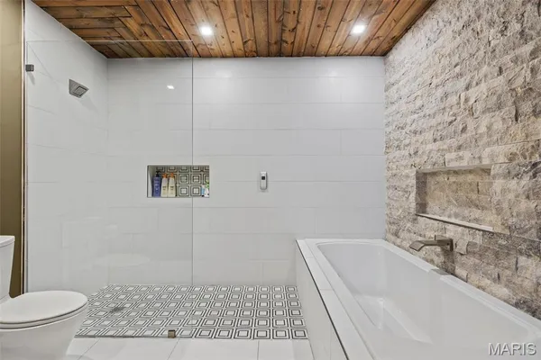 $364,000 | 703 North 13th Street, Unit 307, St. Louis, MO 63103