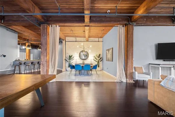 $364,000 | 703 North 13th Street, Unit 307, St. Louis, MO 63103