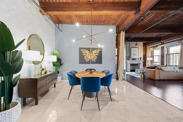 $364,000 | 703 North 13th Street, Unit 307, St. Louis, MO 63103