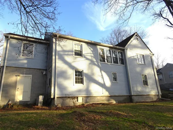 $375,000 | 100 Beechwood Avenue, Poughkeepsie, NY 12601