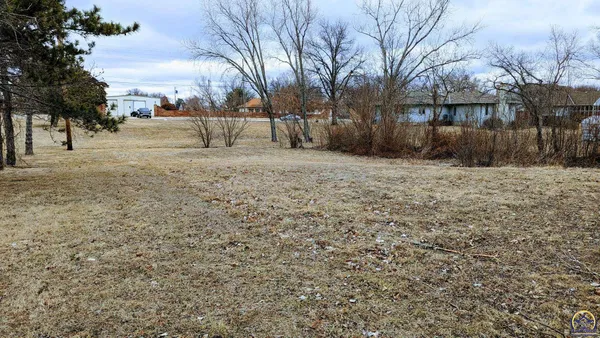 $39,900 | 2425 West 24th Avenue, Emporia, KS 66801