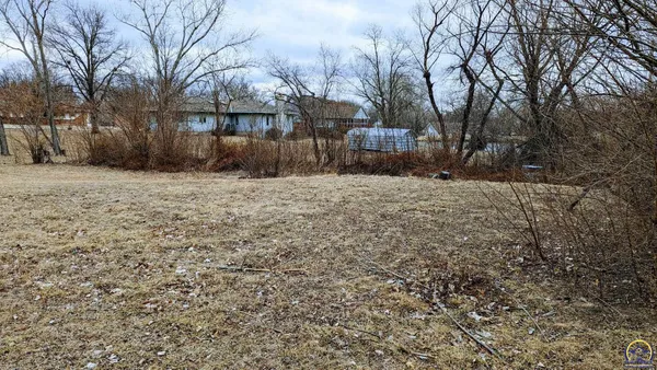 $39,900 | 2425 West 24th Avenue, Emporia, KS 66801