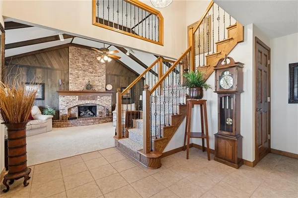 $649,000 | 1104 East Park Road, Garnett, KS 66032