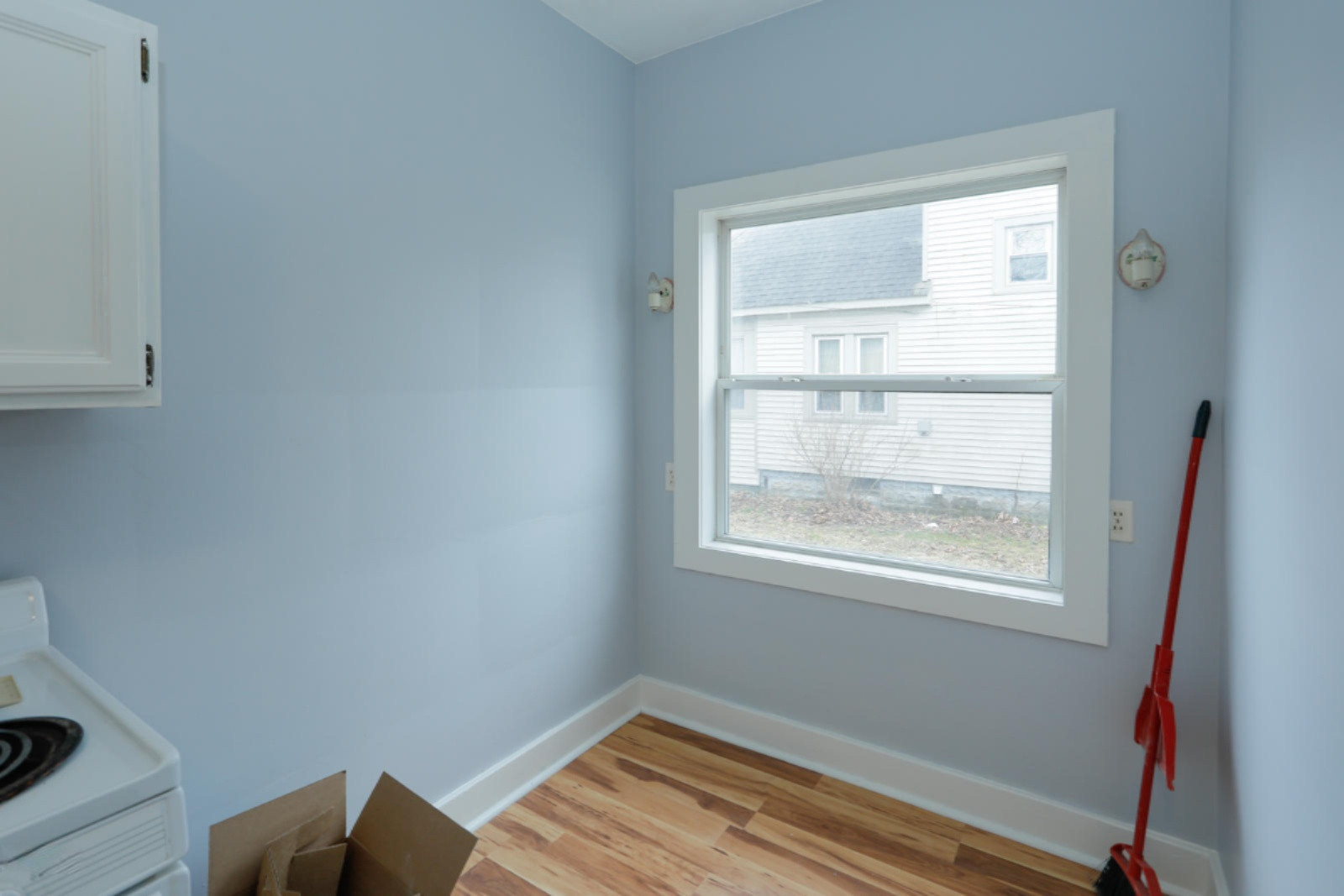 904 West Street Three Rivers, MI 49093 - Photo 9 of 20 904 West St-109