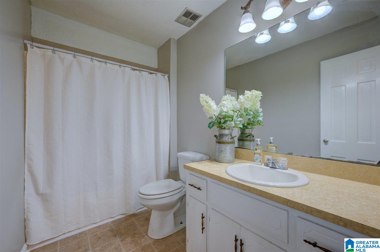 6011 Dewey Heights Road Pinson, AL 35126 - Photo 17 of 24