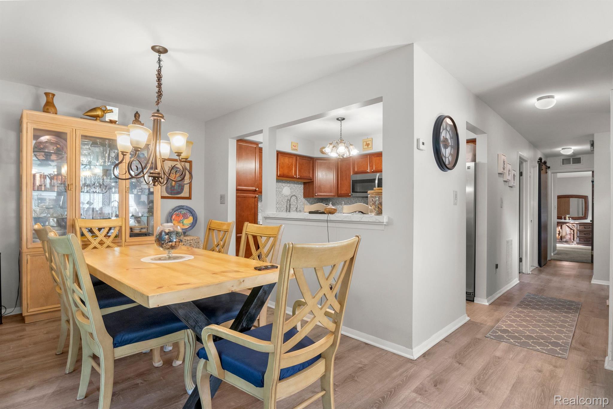 24147 Evergreen Road Southfield, MI 48075 - Photo 10 of 36 Gallery Image 10