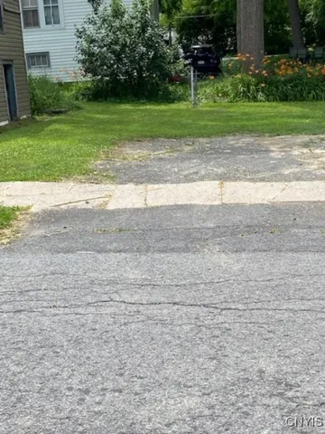 $11,000 | 409 Prospect Street, Watertown, NY 13601