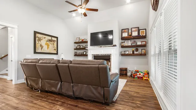 $749,999 | 244 Coastal Breeze Drive, Freeport, FL 32439