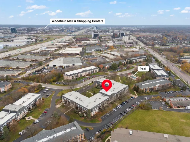 $199,000 | 5200 Carriageway Drive, Unit 101, Rolling Meadows, IL 60008