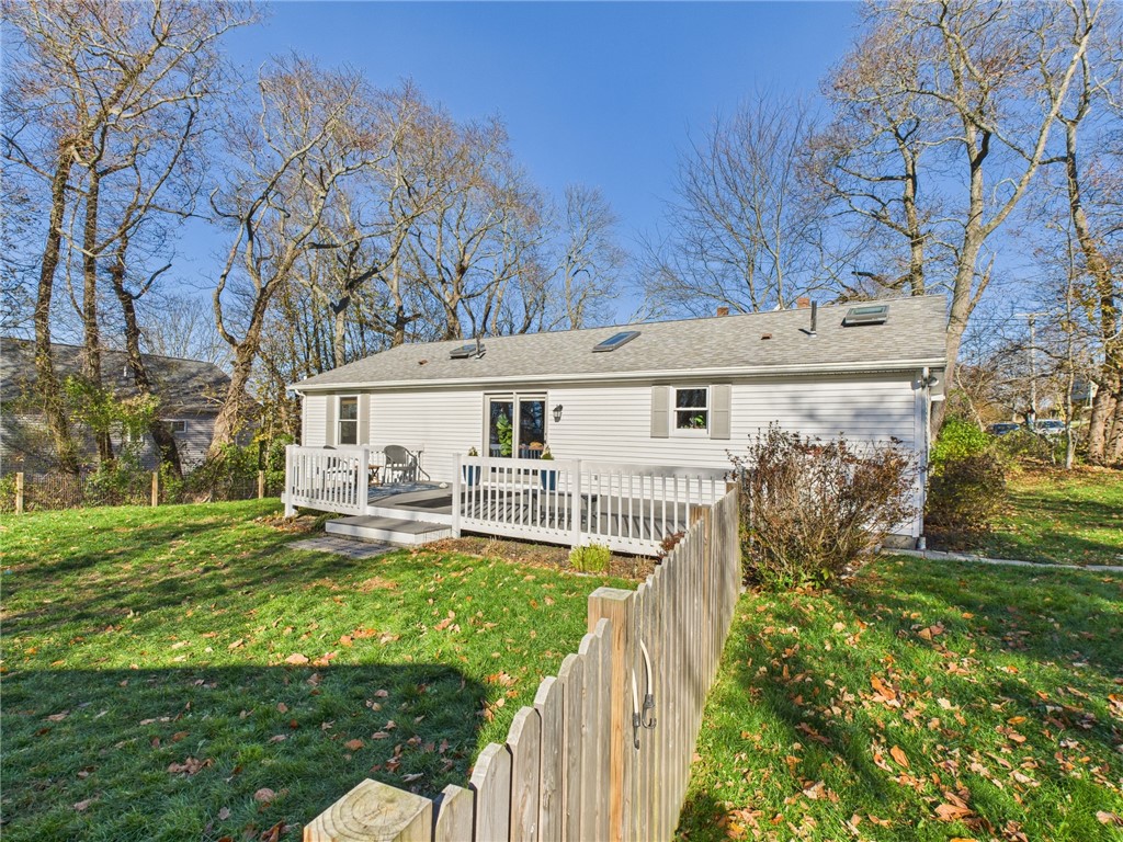 50 Stevens Street Tiverton, RI 02878 - Photo 10 of 46