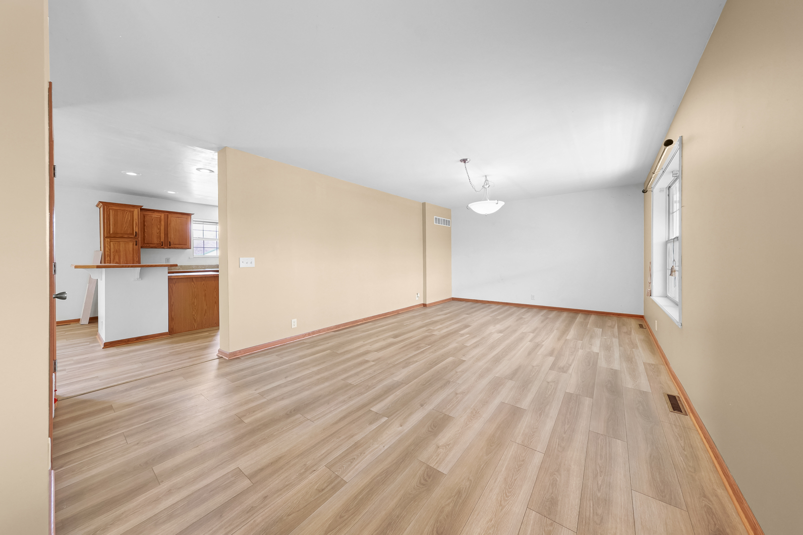 4320 West Grand Ridge Road Verona, IL 60479 - Photo 4 of 35