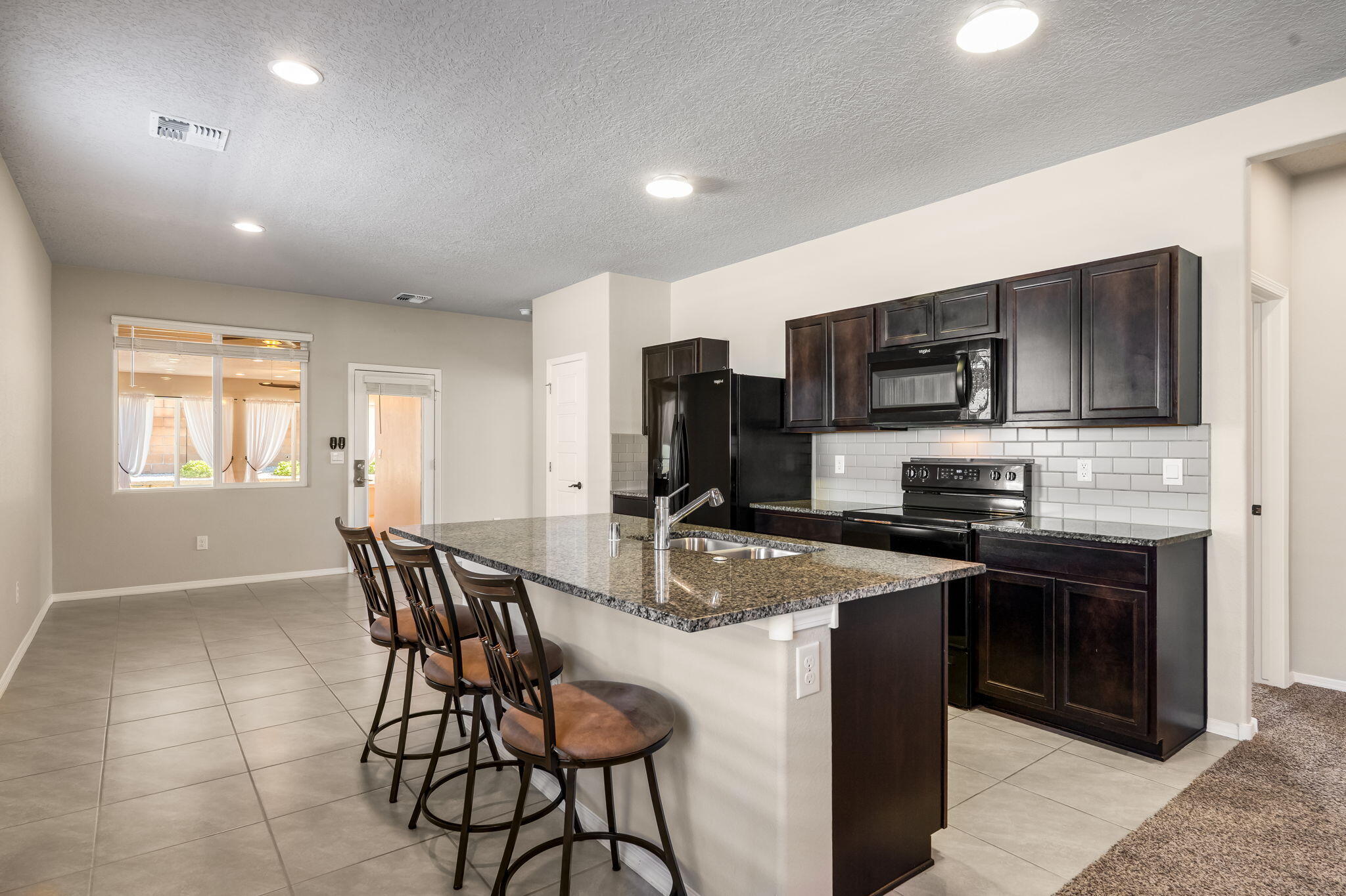 6512 Gannett Drive Northeast Rio Rancho, NM 87144 - Photo 10 of 38 Gallery Image 10