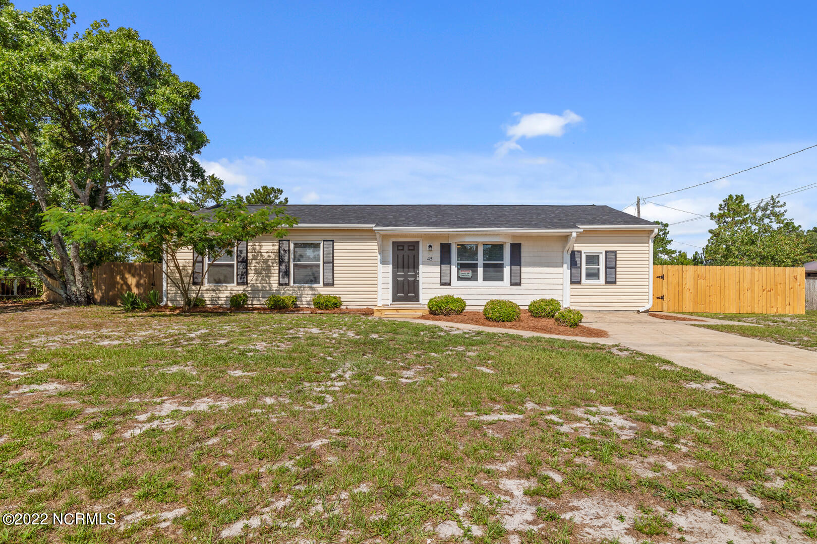 45 Riegel Drive Hubert, NC 28539 - Photo 1 of 34 1