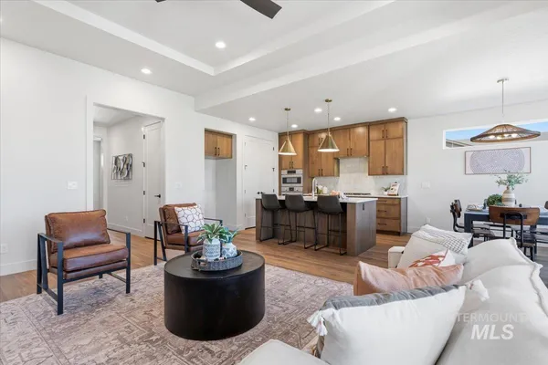 $624,900 | 806 East Escalation Street, Meridian, ID 83642