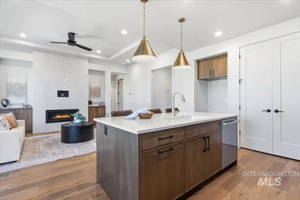 $624,900 | 806 East Escalation Street, Meridian, ID 83642